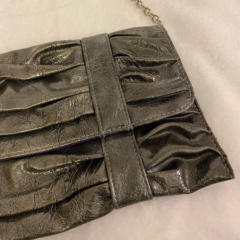 Secure the Bag! Versatile Grey Clutch